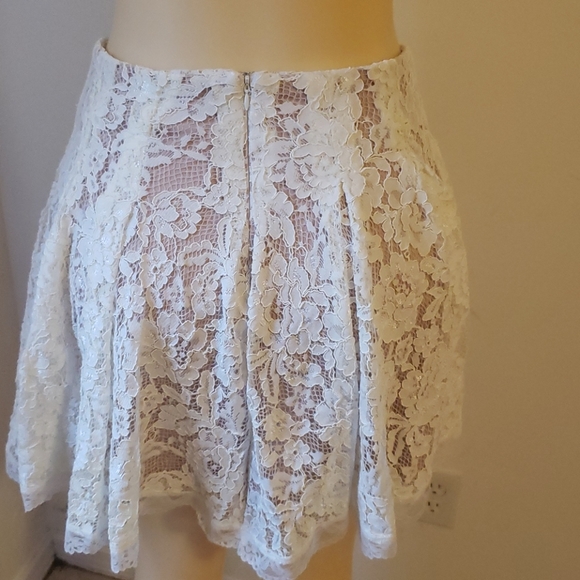 Lacey Skirt - Picture 2 of 6